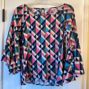 ⭐️NWT⭐️Bell-sleeve blouse, size XS